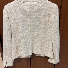 アンタイトル　　スーツの画像