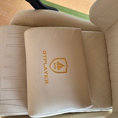 ゲーミングチェアの画像