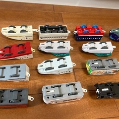 プラレール電車13個の画像