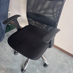椅子　オフィスチェアの画像