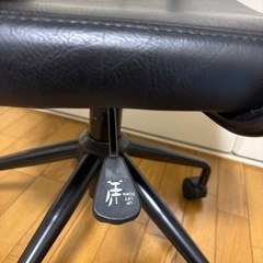 デスク用いす椅子の画像