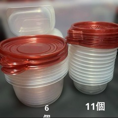 47ピース　プラスチック製食品容器セット の画像