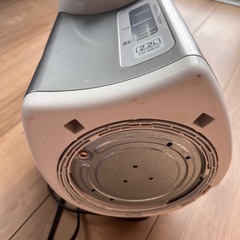 電気ポットの画像