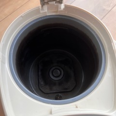 電気ポットの画像