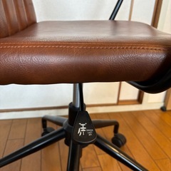 デスク用いす椅子の画像