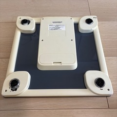 ★一見美品ですが訳ありです！！ OMRON オムロン カラダスキャン 体重計 HBF-224 ダークブルー 体脂肪計 体組成計 ヘルスメーターの画像
