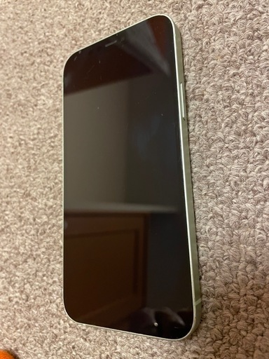 iPhone12