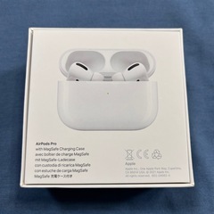 MagSafe充電ケース付きのAirPods Pro エアーポッズプロ
の画像