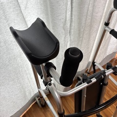 介護用歩行機の画像