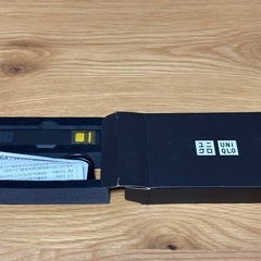 ユニクロ　モバイルバッテリー　ノベルティの画像