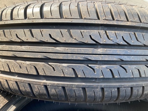 DUNLOP 215/70R16 22年製　夏タイヤ