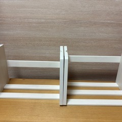 ブックスタンド（ホワイト）の画像