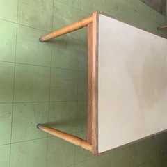 テーブルの画像