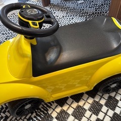 フォルクスワーゲンビートル 足蹴り乗用玩具キ ッズカーの画像