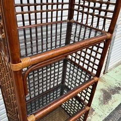 ラタン★ガラス棚★レトロの画像