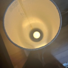 間接照明　フロアランプの画像