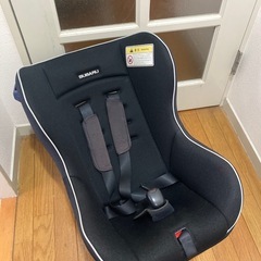 スバル純正 チャイルドシートの画像