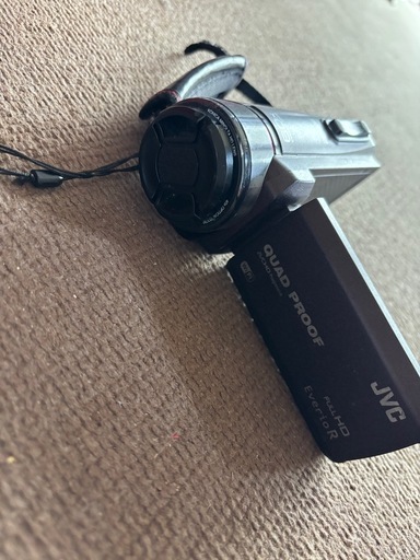 JVC エブリオ　ビデオカメラ
