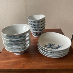 お茶碗　有田焼　お皿　小鉢の3点　5組セットです。の画像