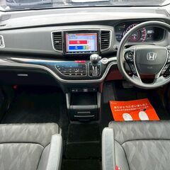 オデッセイ　アブソルート・EXホンダセンシング　純正ナビ　フルエアロ　車高調　20インチ社外AWの画像