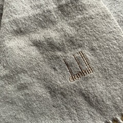 dunhillマフラーの画像