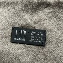 dunhillマフラーの画像