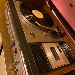 Technics SC-170 動作品　レコード、カセットベルト交換済み　レコード針使用頻度低いテクニクス。本体のみスピーカー無し。の画像