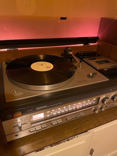 Technics SC-170 動作品　レコード、カセットベルト交換済み　レコード針使用頻度低いテクニクス。本体のみスピーカー無し。