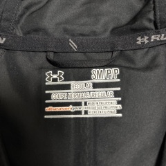 UNDER ARMOR アンダーアーマー ウィンドブレーカー メンズ Ｓサイズの画像