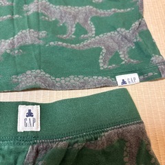 ブランド品子供服.部屋着110の画像