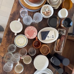 【取引予定者決定】
食器セット　あげますの画像