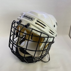 アイスホッケー　ヘルメットの画像