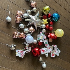 クリスマスツリーの画像