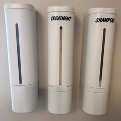 お値下げ✨定価1990円ニトリ下から出るマグネットディスペンサーの画像