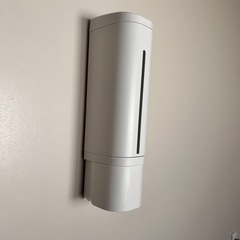 お値下げ✨定価1990円ニトリ下から出るマグネットディスペンサーの画像