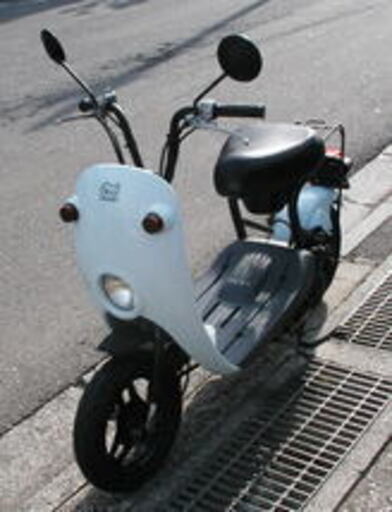 スズキ チョイノリ 　超美品 中古、水色、　（近場の場合何県何市まで分かれば格安でのお届けも有ります）