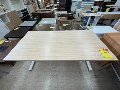 J3072　【リユースのサカイ柏店】　ミーティングテーブル　会議机