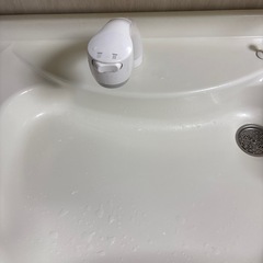 車椅子でも使える洗面台の画像