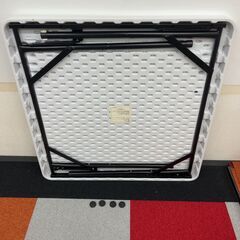 麻雀卓(ドリンクホルダー付き)の画像