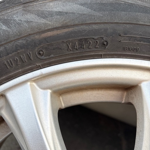 195/60R16✴︎スタットレス