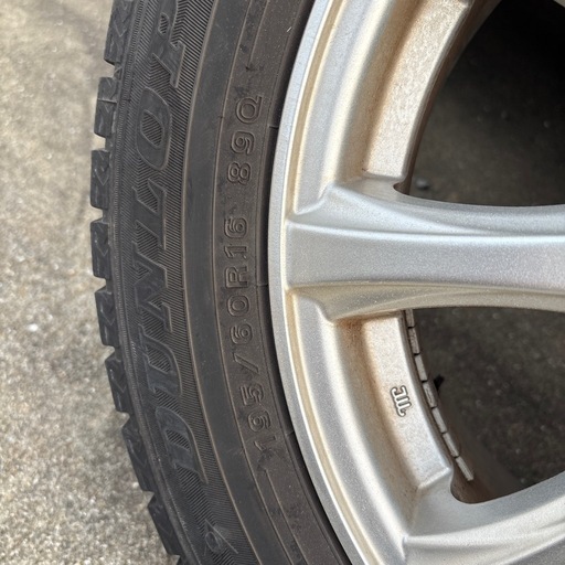 195/60R16✴︎スタットレス