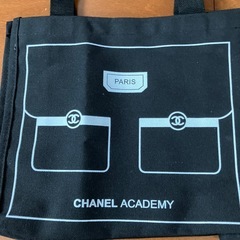 CHANELアカデミートートバッグの画像