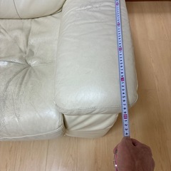 ソファ
の画像
