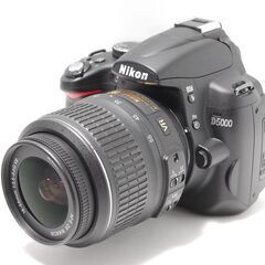 コンパクトで高性能 Nikon D5000 バリアングル液晶 スマホ転送の画像