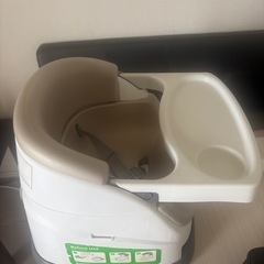 おもちゃ、遊具4つ、ミニチェアー。の画像