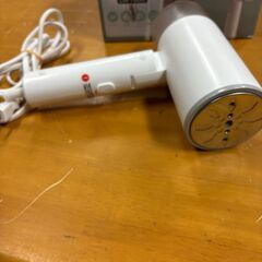 HOMERS 衣類スチーマー LM-1608 ハンディタイプ ホワイト 箱付きの画像