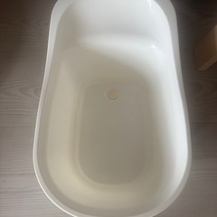 ベビーカー、お風呂バス、ベビーつくえ。の画像