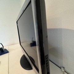 テレビ　32型の画像
