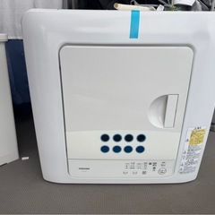 TOSHIBA電気衣類乾燥機　の画像