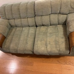 ソファの画像